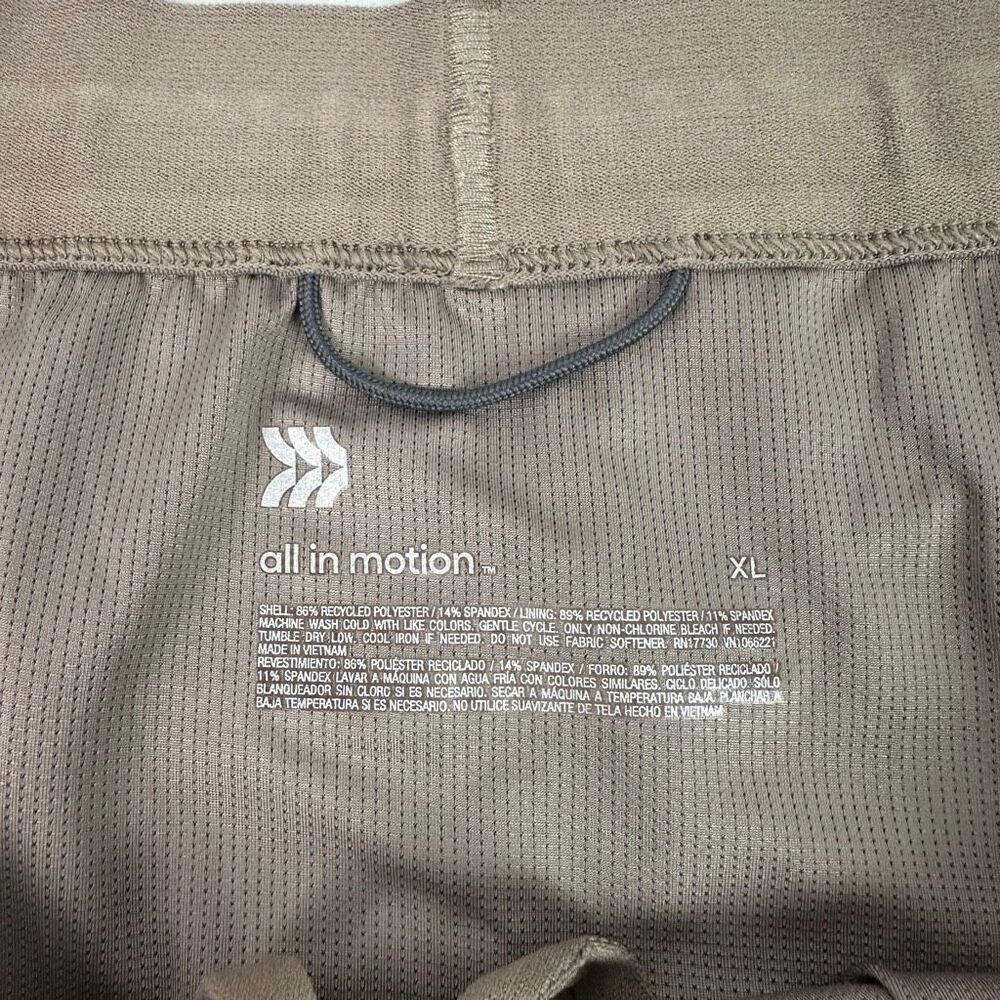 All in Motion Women's XL Tan Shorts - Picture 9 of 9